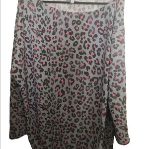 Xl white birch new pink animal print top